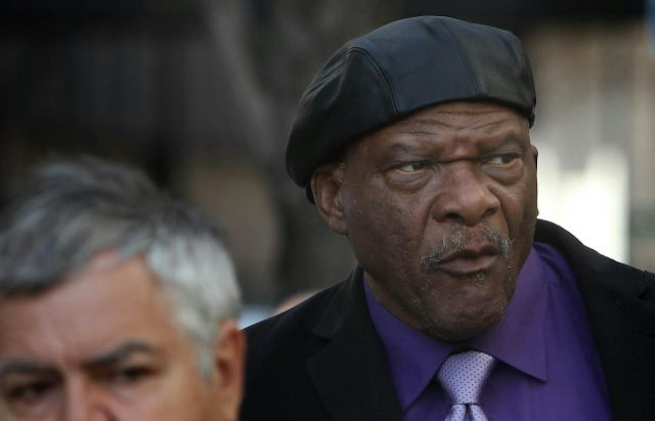 Former Vikings great Carl Eller
