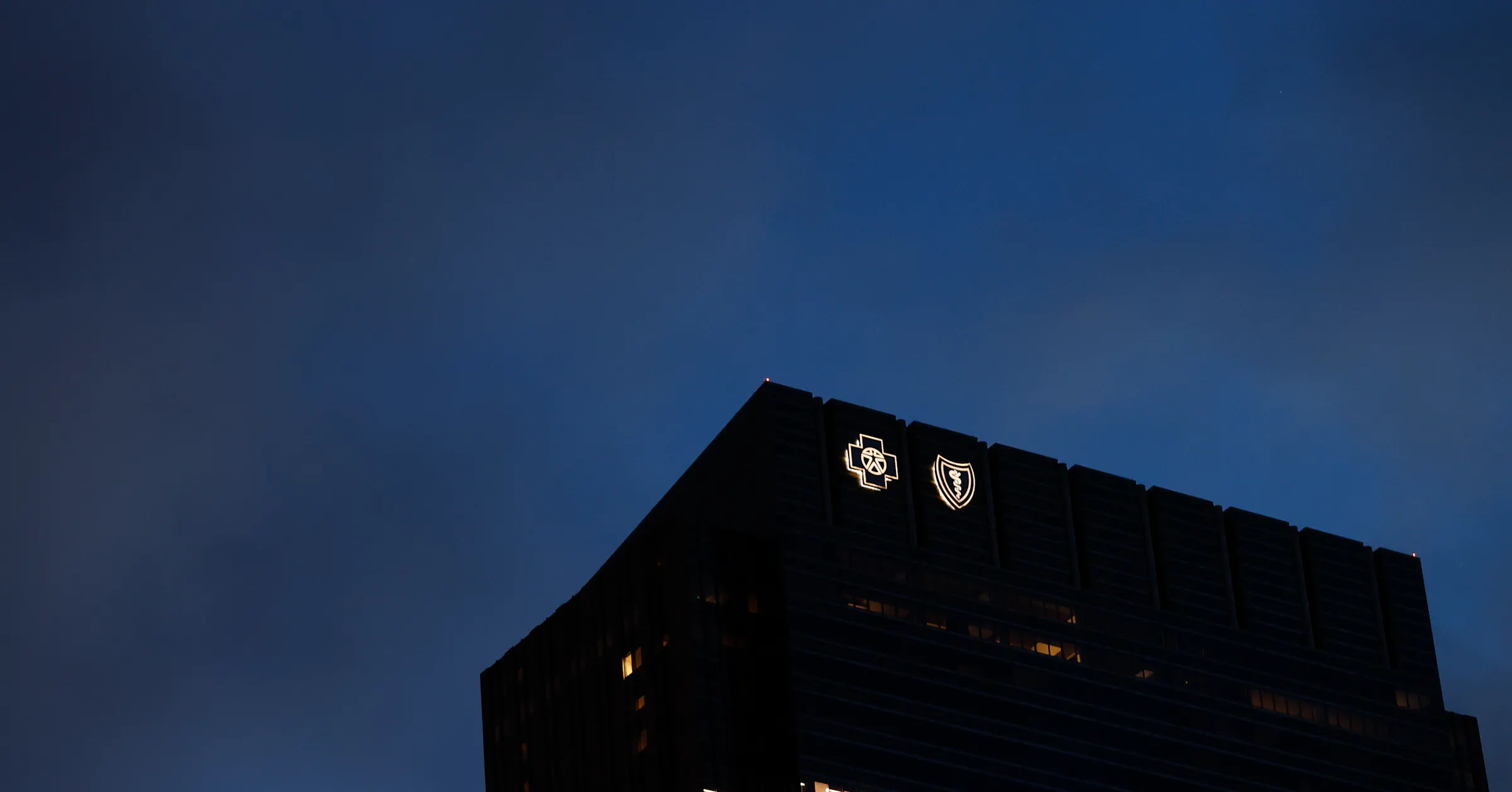 Blue Cross and other insurers eliminate Medicare plans for 320K Minnesotans - Star Tribune