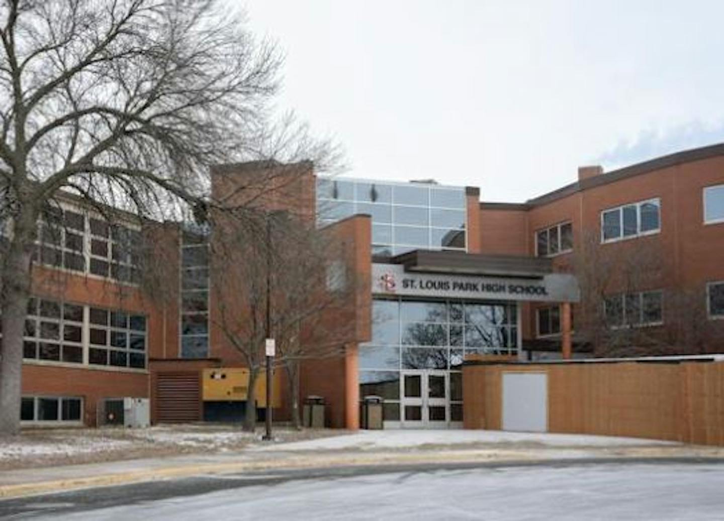 Antagonism toward Somali students behind St. Louis Park brawl, say charges against mom, 2 adult kids - Star Tribune