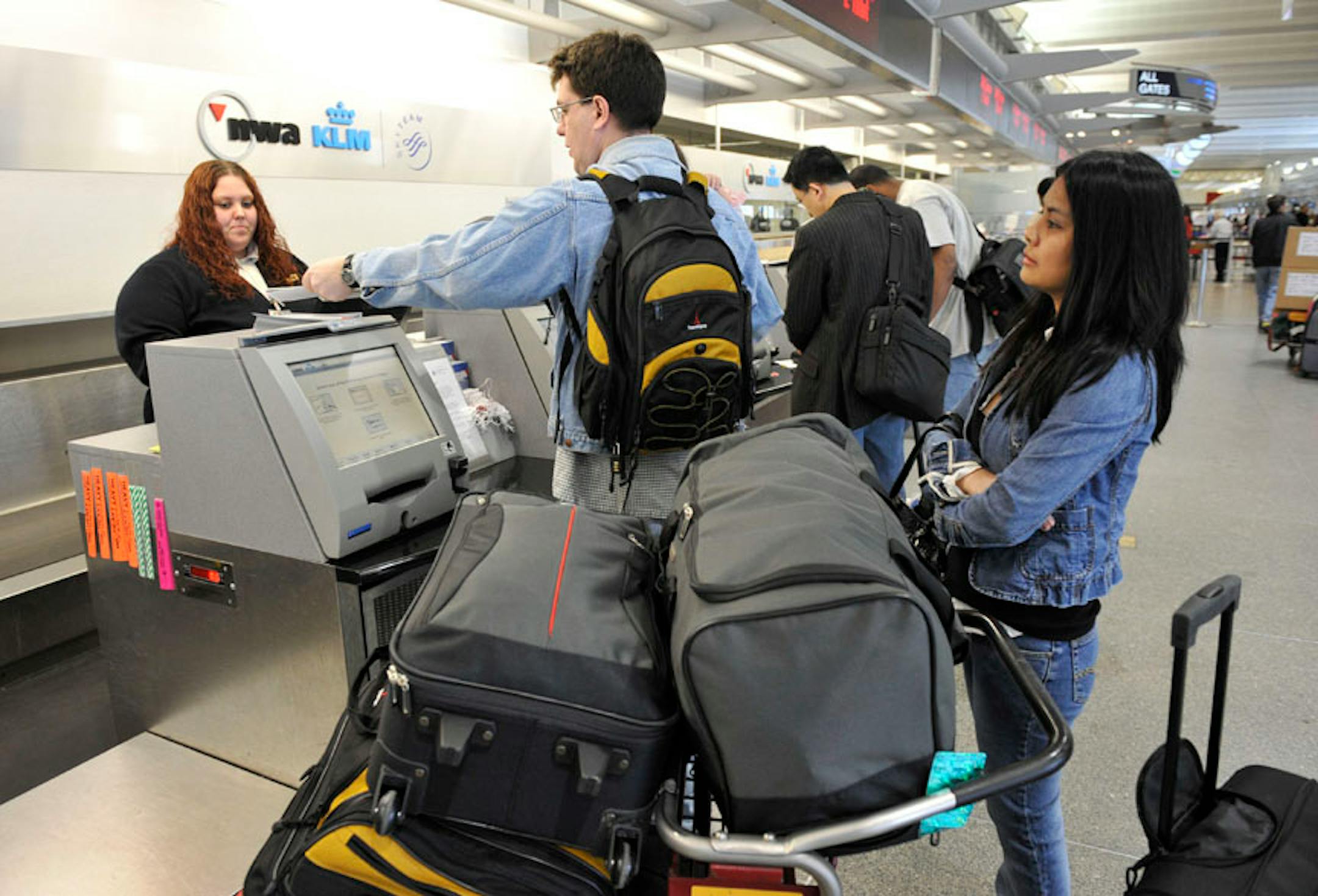 John Fromm and his wife, Rodessa, checked in at the Minneapolis-St. Paul International Airport on Tuesday before flying with their 18-month-old daughter Jackie to visit relatives in the Philippines.