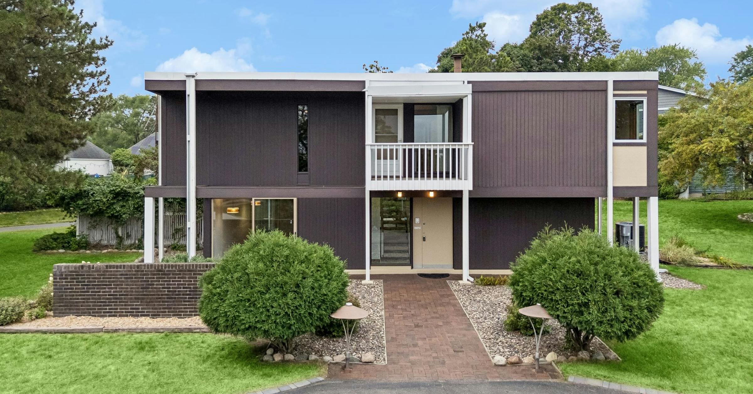 Nearly untouched home by modernist architect hits the market for first time in nearly 50 years