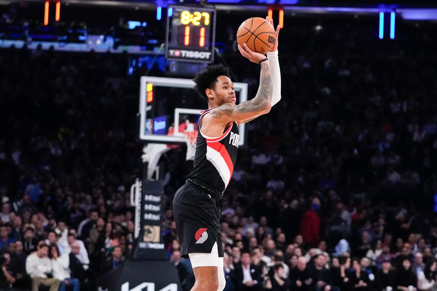 Portland Trail Blazers' Anfernee Simons during the first half of an NBA basketball game against the New York Knicks, Tuesday, Jan. 9, 2024, in New York. (AP Photo/Frank Franklin II)