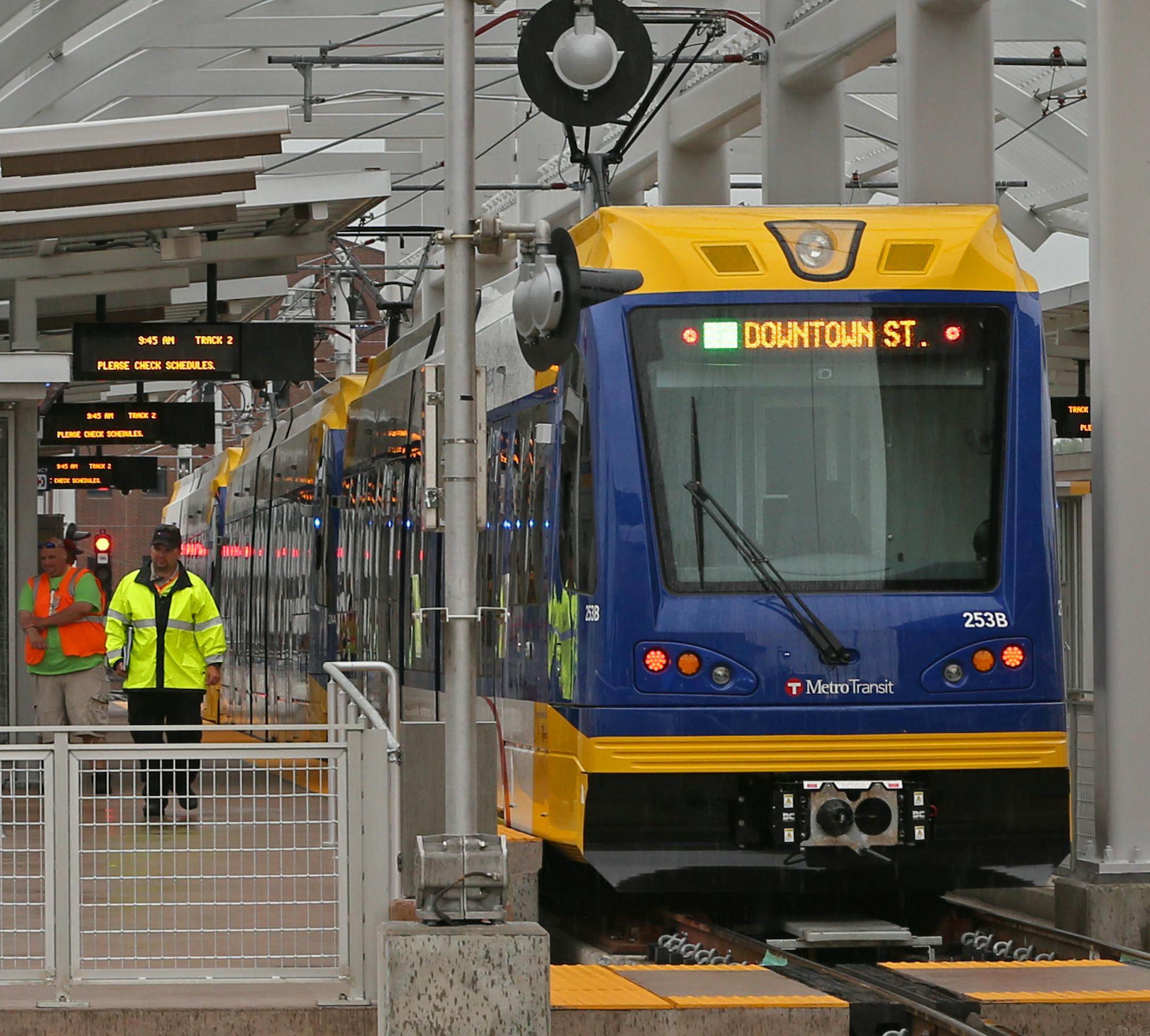 The public and dignitaries waited to board the first Green Line train to leave Target Field Station on 6/14/14.] Bruce Bisping/Star Tribune bbisping@startribune.com ORG XMIT: MIN1406141218010494