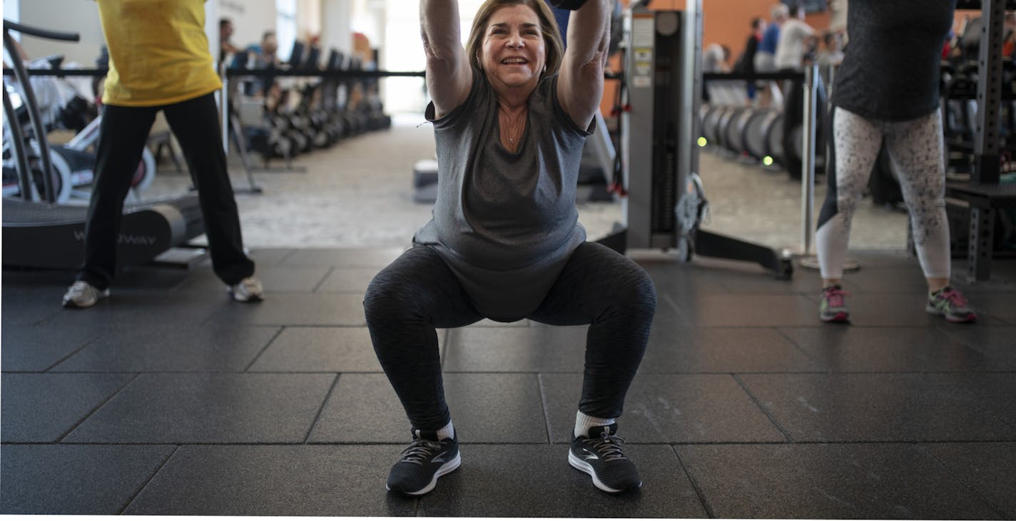 Josephine Camilleri (center), Kris Johnson left and Eileen Schroeder worked out at the Dan Abraham healthy living center Thursday April 4, 2019 in Rochester, MN.] Chad Fritsche Mayo Clinic employee well-being trainer lead a 12-week training session, that focuses on balance, strength, cardiovascular, and stretching Jerry Holt &#x2022; Jerry.holt@startribune.com