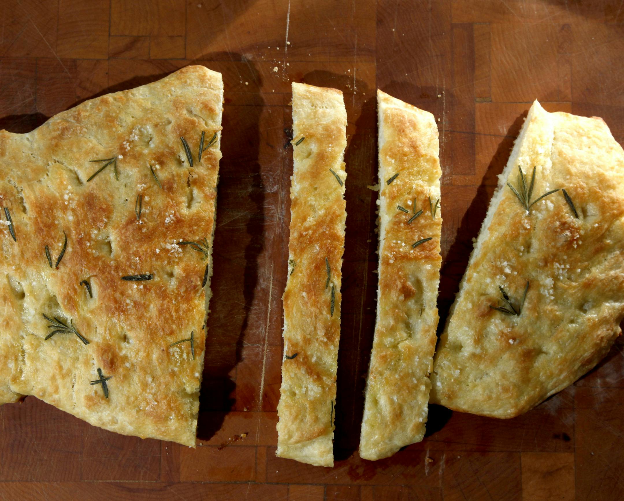 TOM WALLACE • twallace@startribune.com Assignment #20014532A Slug: baking1021 Date: October, 7 2010_ taking the stills of making foccacia Bread, Taste cover and Baking Central_IN THS PHOTO: Illustration for Baking Central The How to of Foccacia Breads.