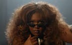 Lizzo preaches 'Fitness' as she heads back to Minnesota on tour with Haim