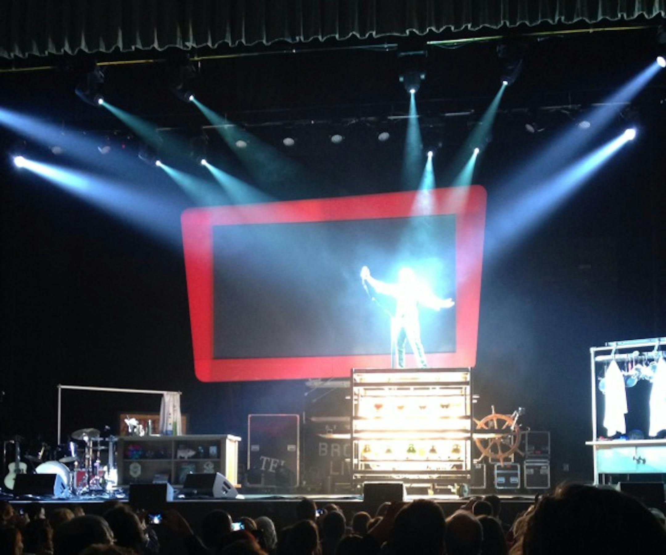 What 54,000 watts looks like. Hot enough to cook a pizza. Photo by Lee Svitak Dean