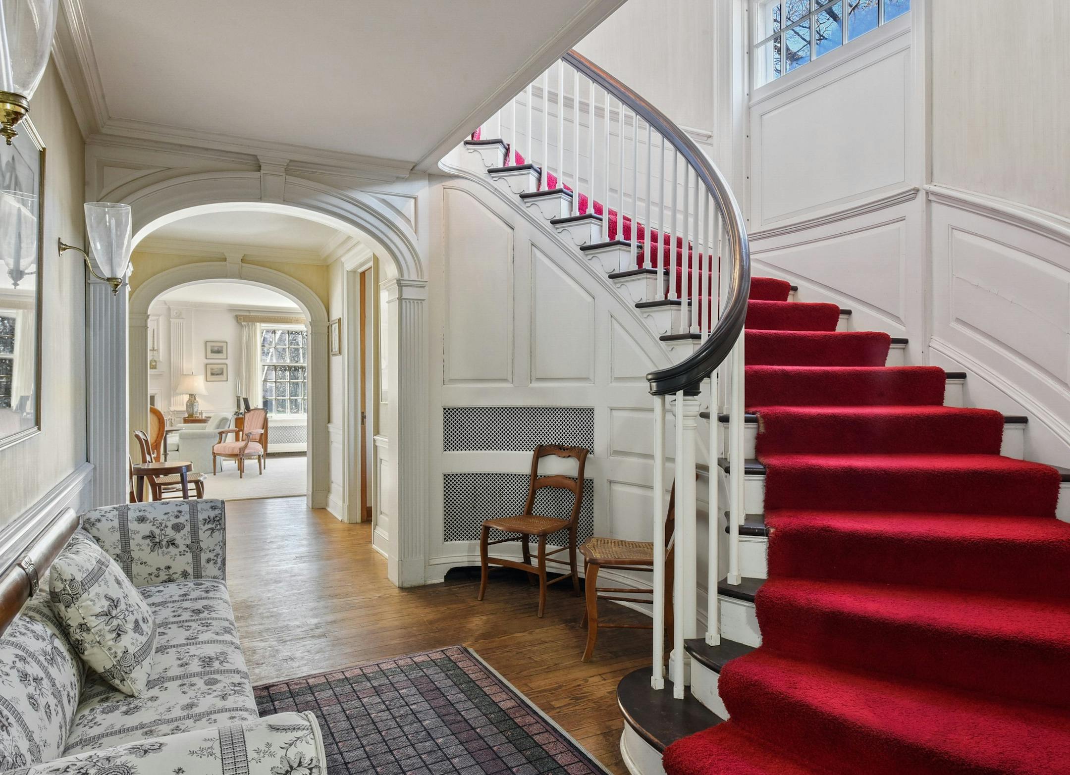 Spacecrafting
Staircase, estate on Lake Minnetonka