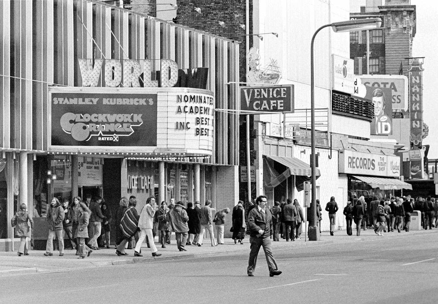 A typical afternoon on 7th Street in 1972.