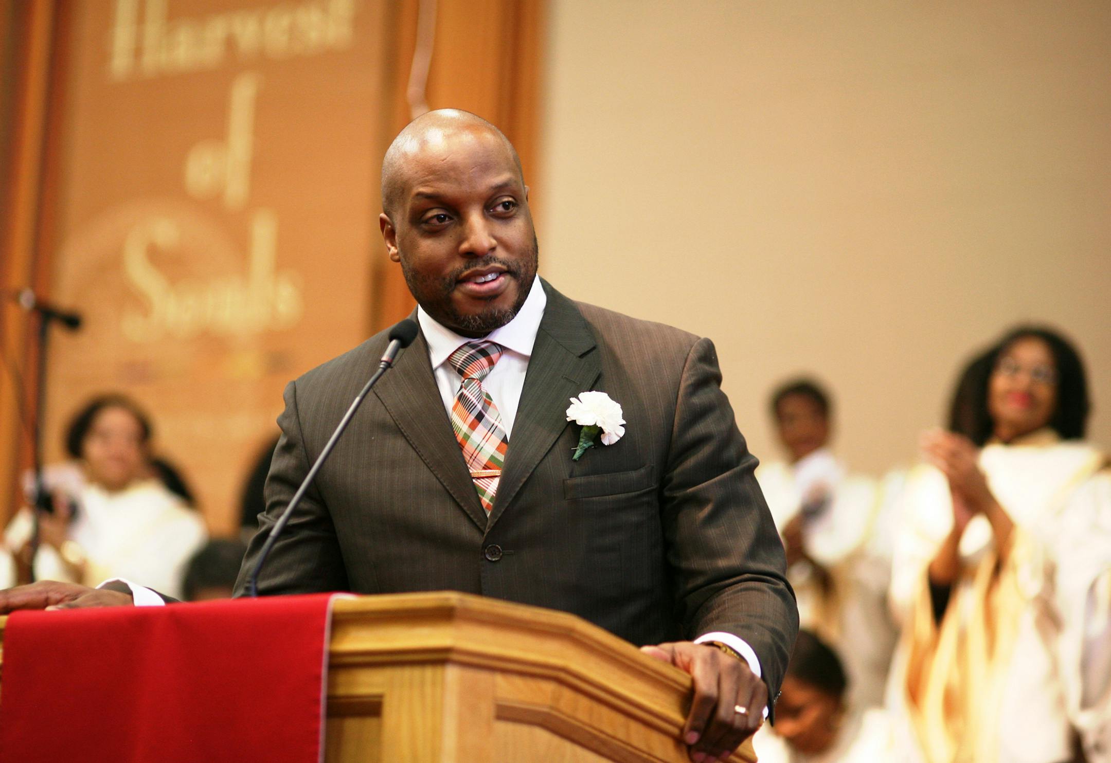 The installation of David A. Keaton as the third pastor of the 21-year-old congregation in North Minneapolis. Ministers came from as far away as Buffalo, N.Y., where Keaton last lived, and Roanoke, Va., where he grew up and where his parents still live. Rev. Joseph Keaton, father of Fellowship‚Äôs new pastor, delivered the message. ‚ÄúI‚Äôm just here to do God‚Äôs work,‚Äù said David Keaton, who was joined by hi