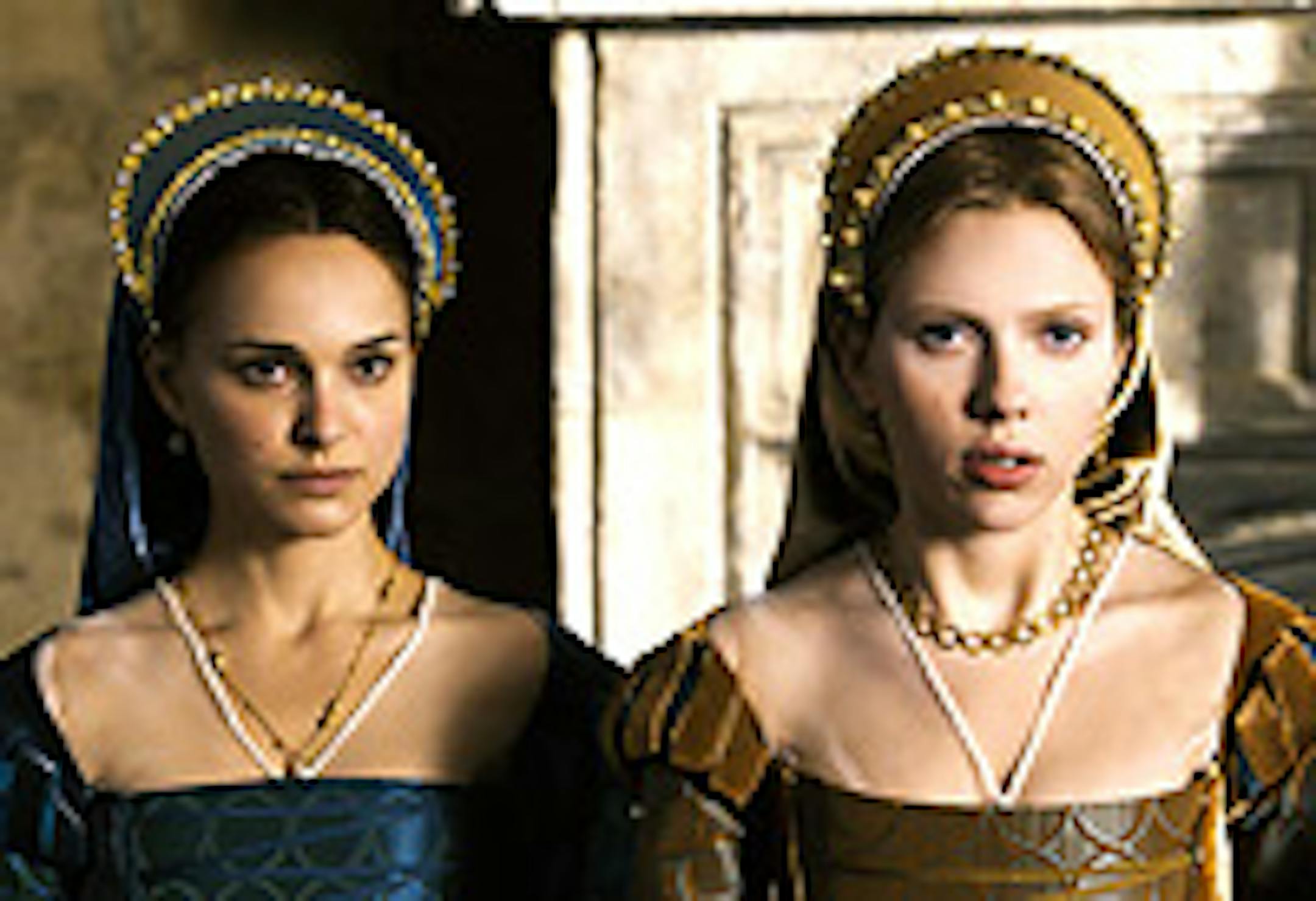 Natalie Portman and Scarlett Johansson in "The Other Boleyn Girl."
