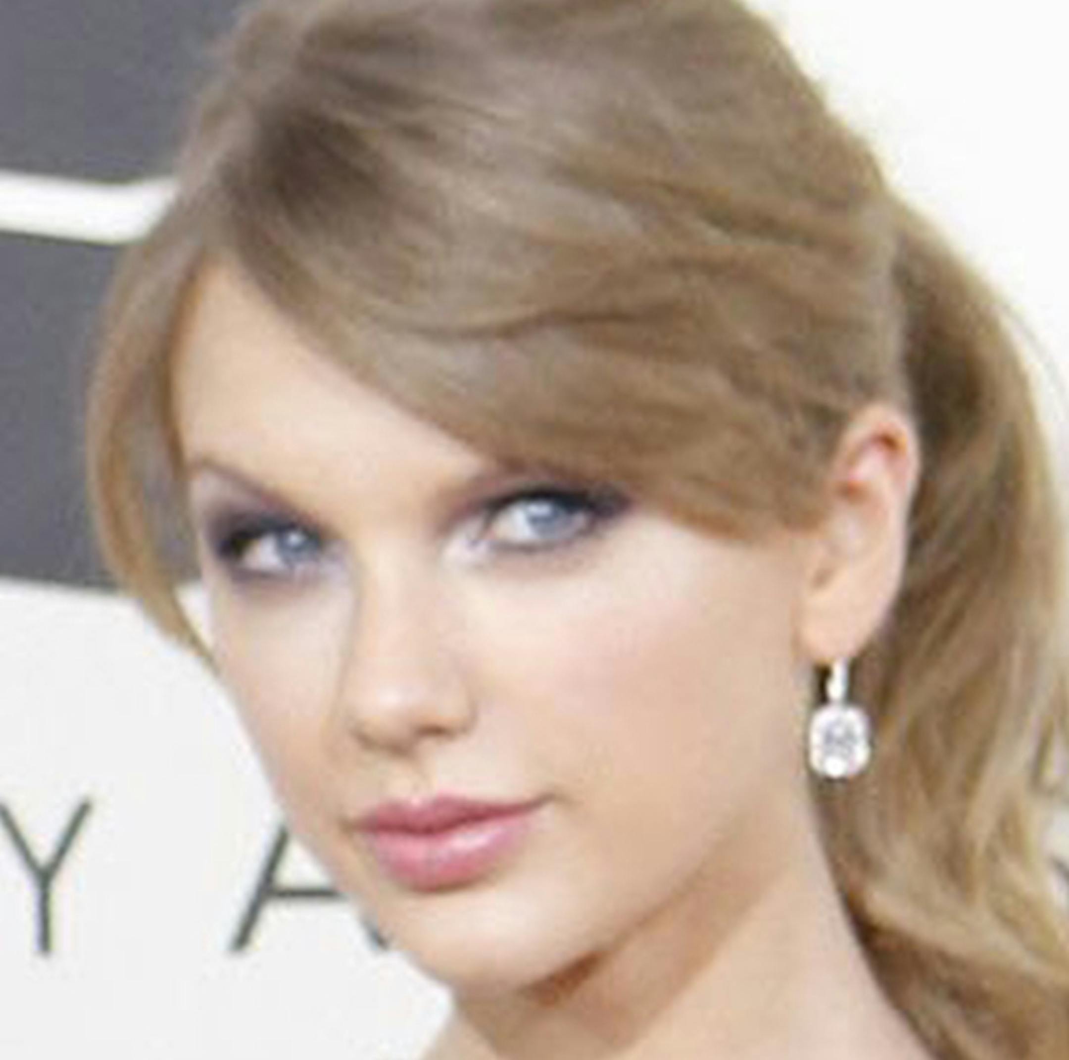 A recent study asserts that listening to pop music such as Taylor Swift's "Shake It Off" can help reduce post-surgery pain in children. (Wally Skalij/Los Angeles Times/TNS) ORG XMIT: 1162578