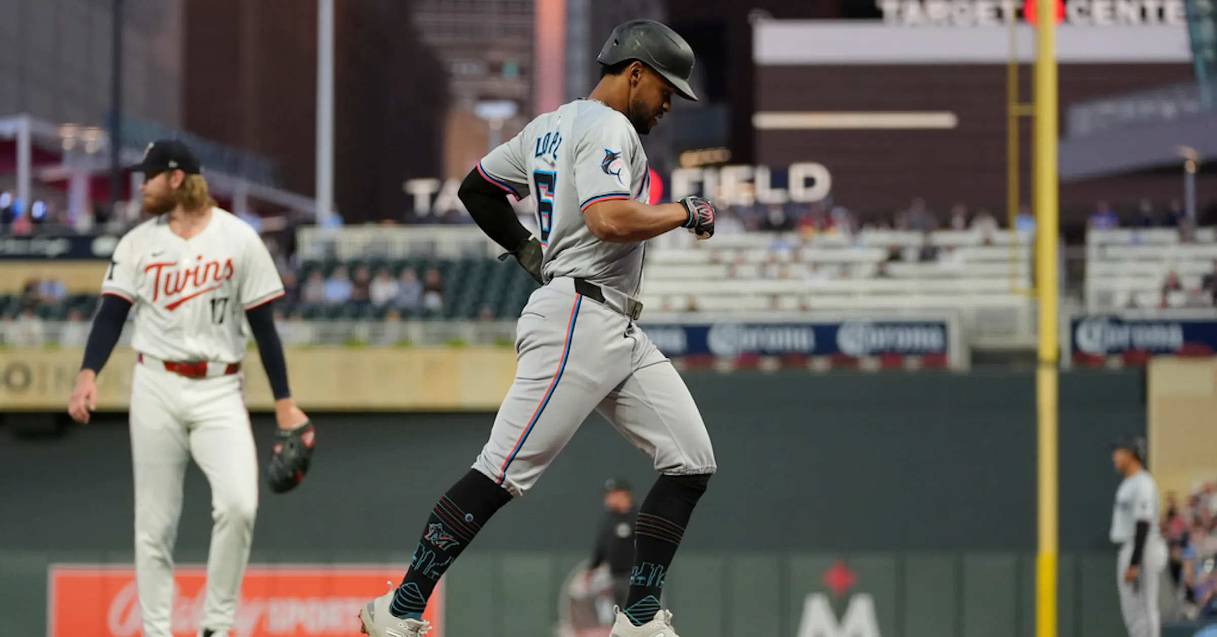 Mike Rand As the Twins continue to plummet behind Royals and Tigers, fans are ...