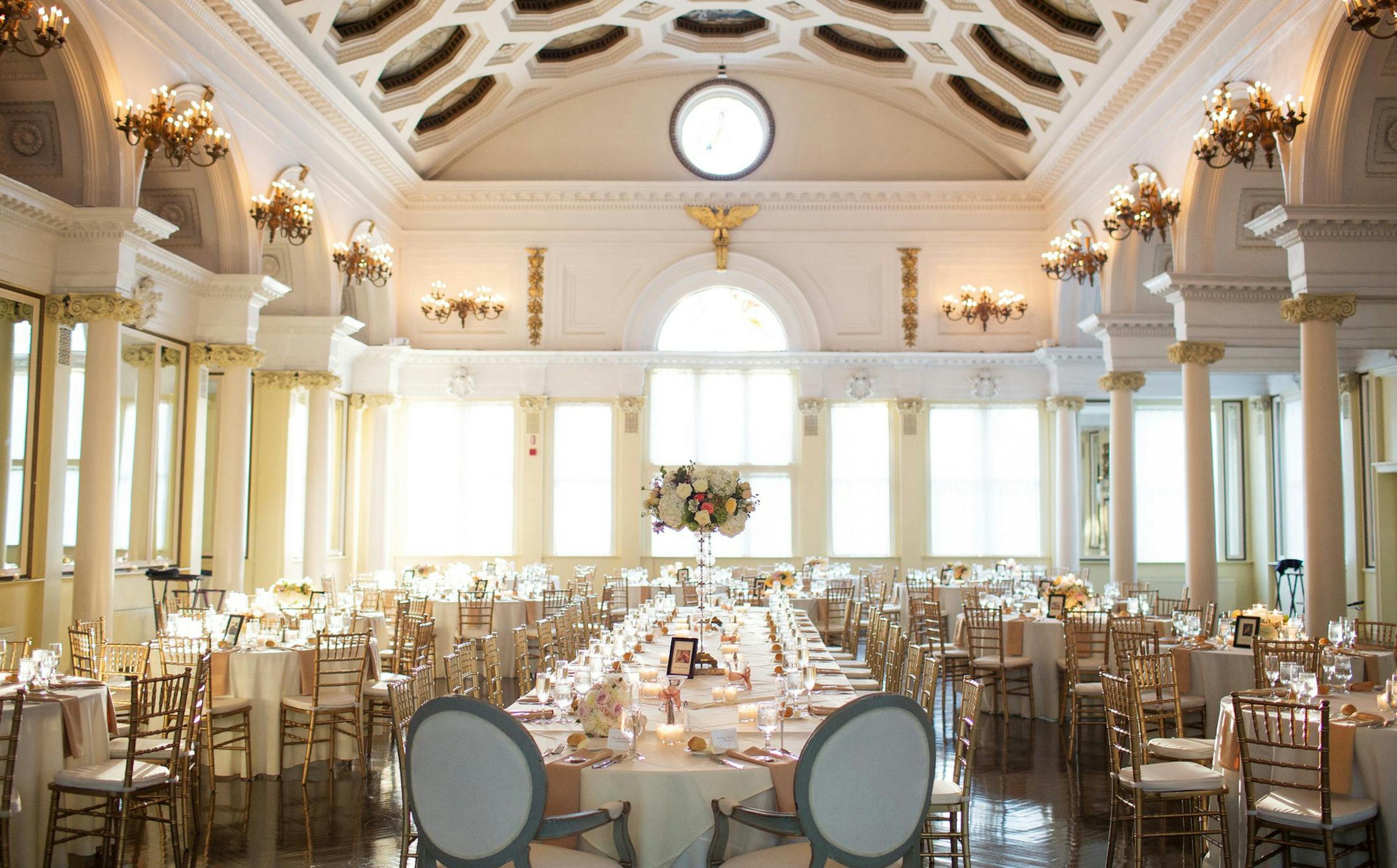 Five steps to hiring a wedding planner. (WeddingChannel.com) ORG XMIT: 1150611