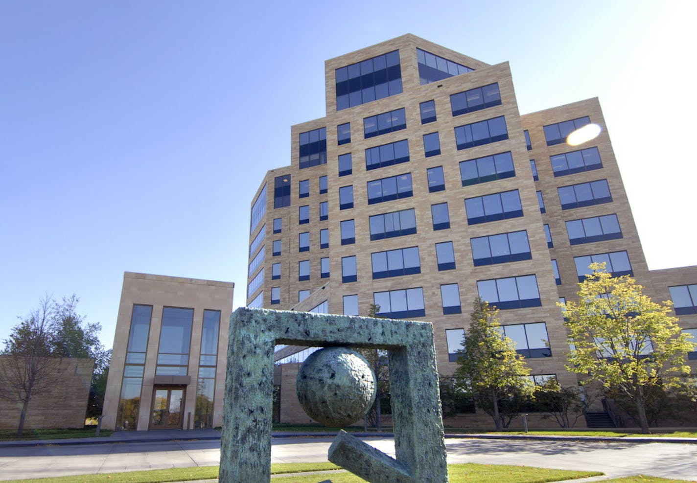 GLEN STUBBE * gstubbe@startribune.com Thursday, October 4, 2007 -- Minnetonka, Minn. -- UnitedHealth Group Headquarters in Minnetonka, Minn.