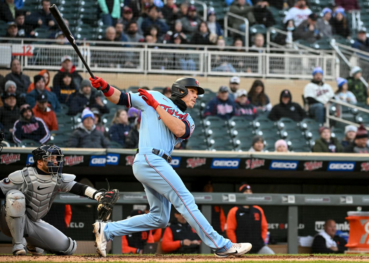 Minnesota Twins right fielder Max Kepler (26) hits an RBI double, bringing left fielder Kyle Garlick (30) home in the bottom of the second inning against the Detroit Tigers Tuesday, April 26, 2022 at Target Field in Minneapolis, Minn.. ] AARON LAVINSKY• Aaron.lavinsky@startribune.com