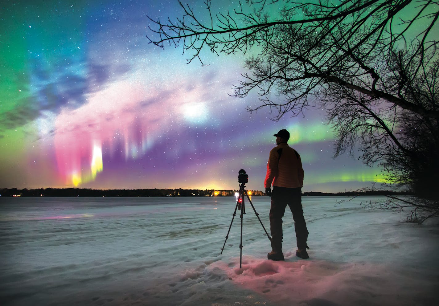 A severe solar storm smacked earth with a geomagnetic jolt in February 2015, giving aurora watchers a chance to catch the colorful northern lights that lit up the sky. Here, Kevin Peterson records the scene north of Duluth. Despite the advanced technology for predicting aurora's, you never know what you are going to get. ] Brian.Peterson@startribune.com Northern, MN - 11/05/2015