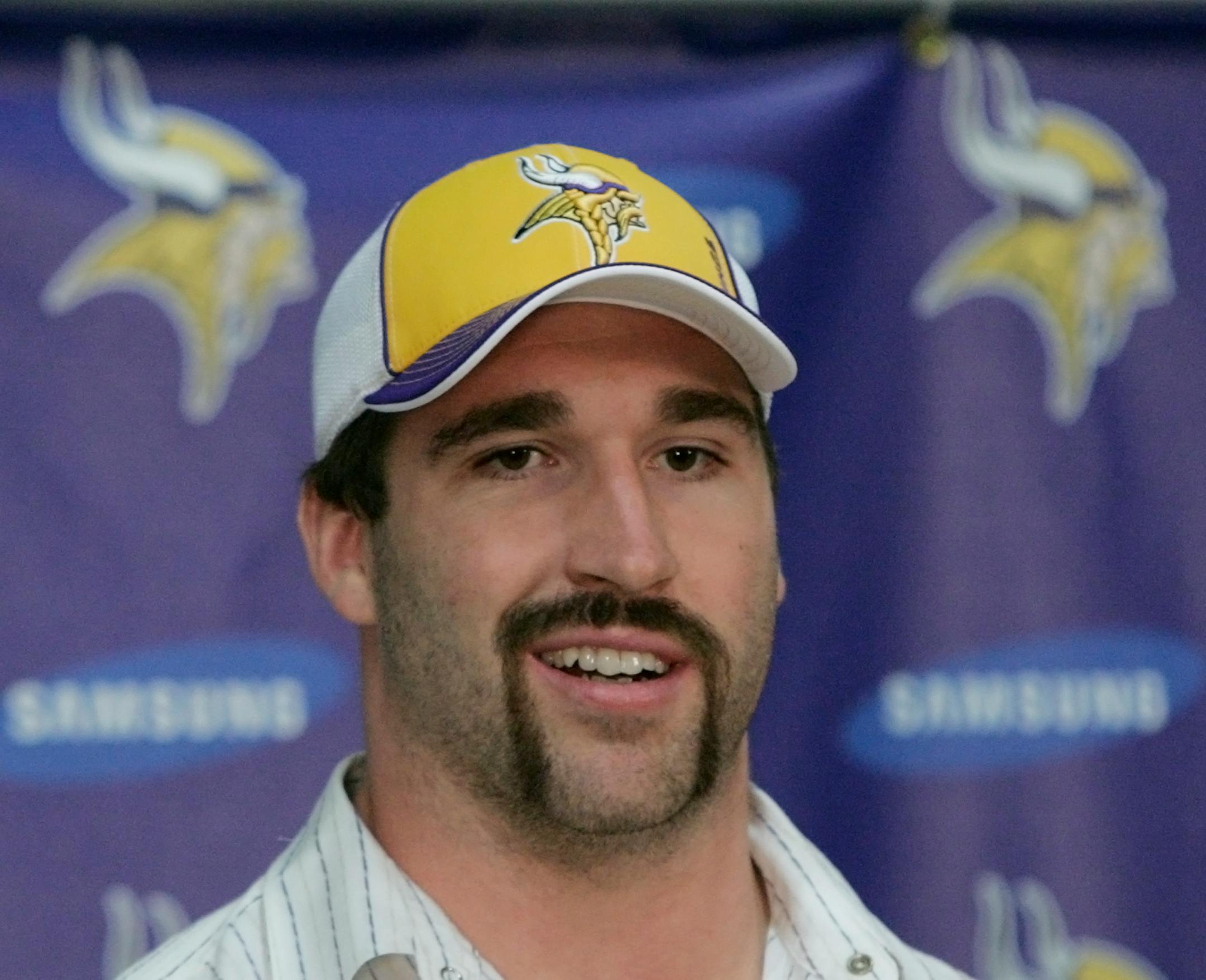 Minnesota Vikings new defensive end Jared Allen talks to reporters after he was introduced Wednesday, April 23, 2008 in Eden Prairie, Minn., following a trade with the Kansas City Chiefs.