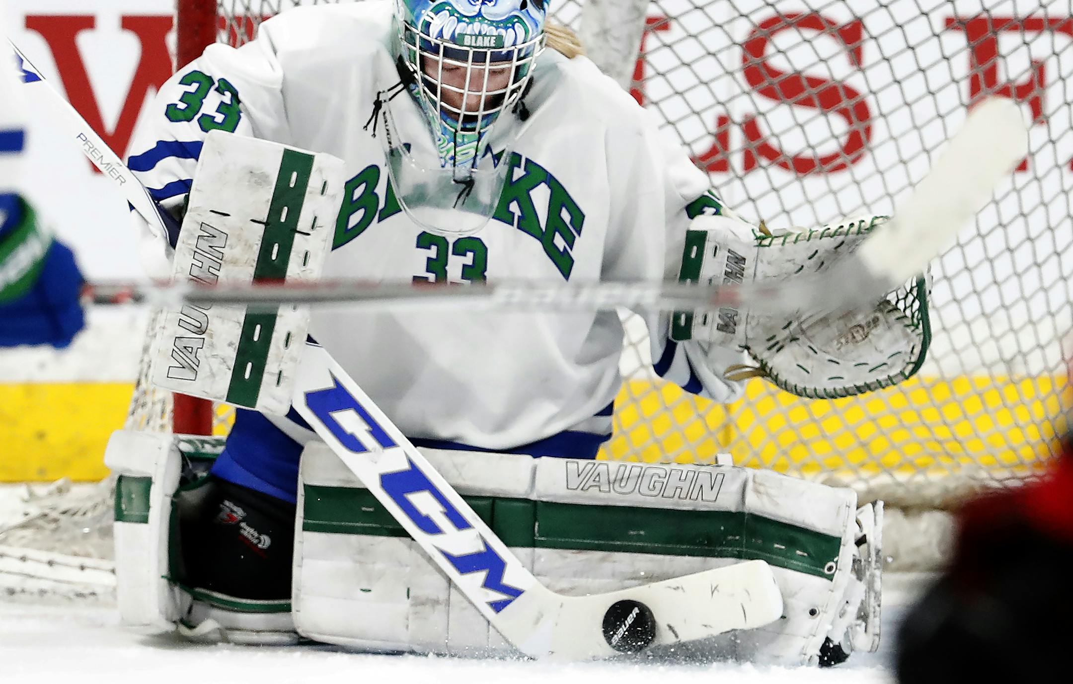 Blake goalie Anna Kruesel (33) made a save in the first period. ] CARLOS GONZALEZ • cgonzalez@startribune.com - February 21, 2017, St. Paul, MN, Xcel Energy Center, NHL, Hockey, Chicago Blackhawks at Minnesota Wild