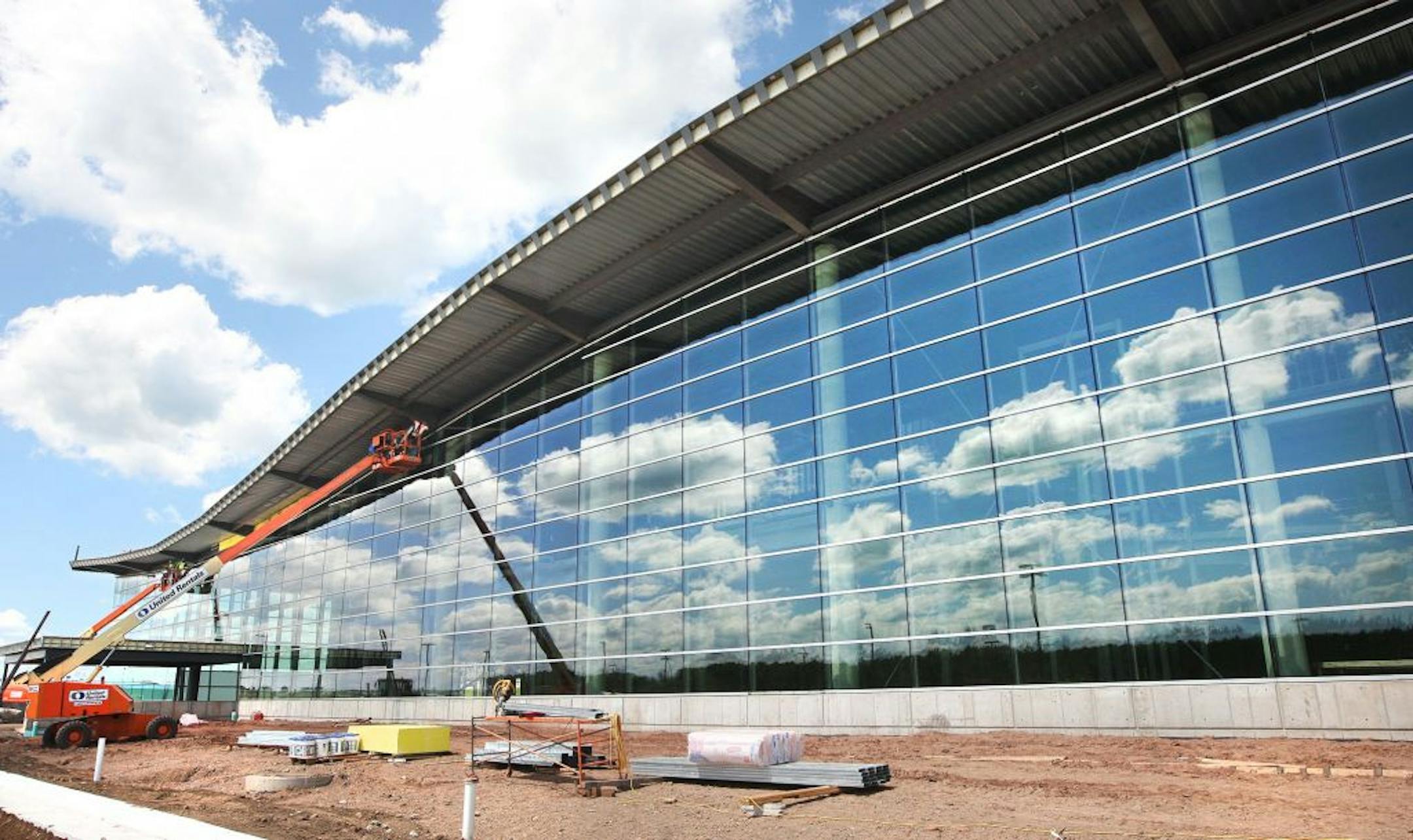 The partial FAA shutdown threatened the construction schedule of the new Duluth airport terminal, which is to open next year.