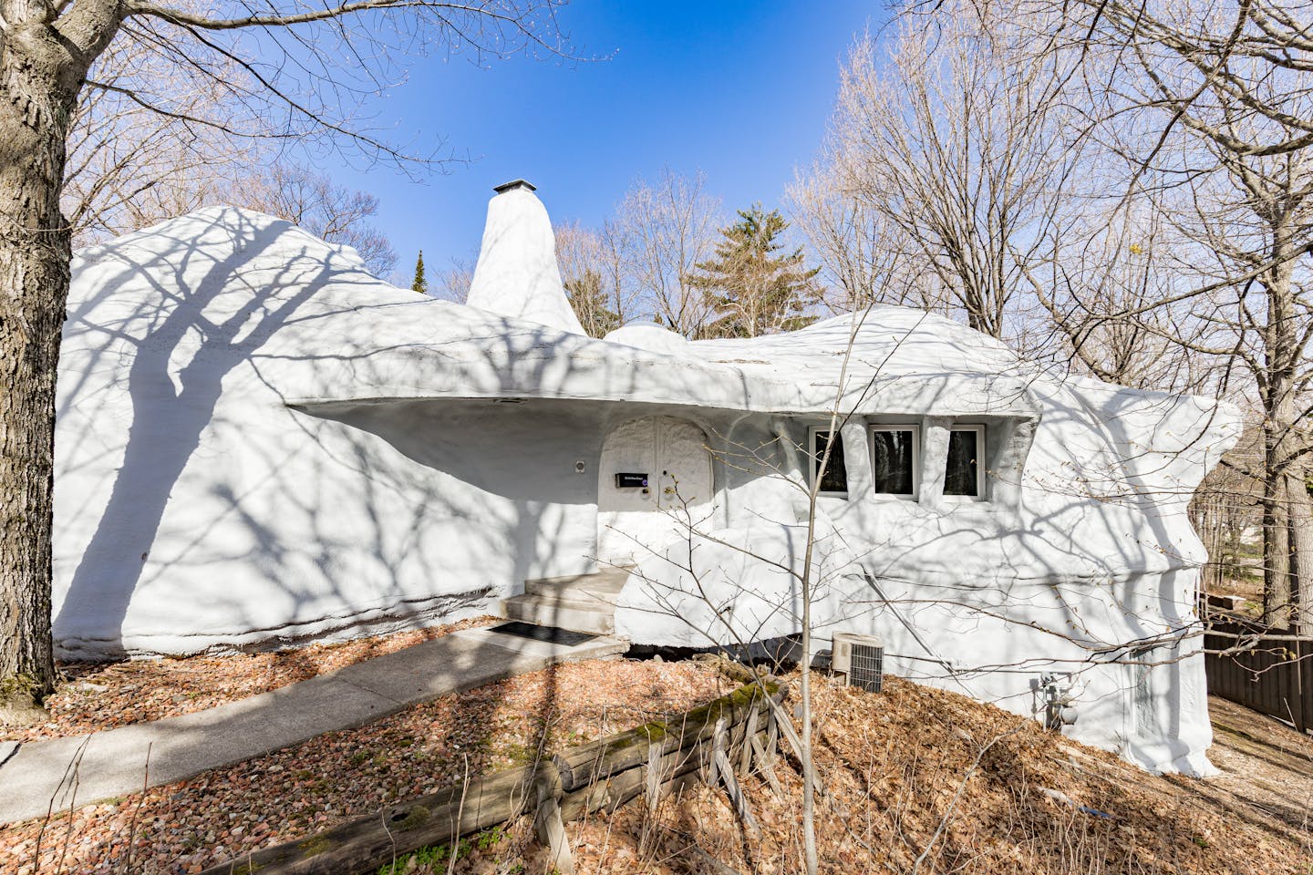 Inside Duluth’s polyurethane foam dome ‘House of the Future’