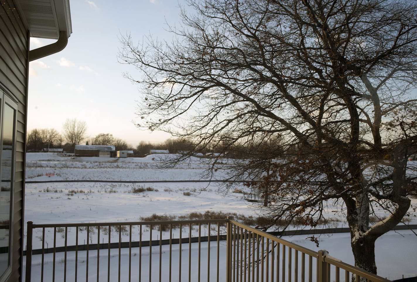 Mark Smith is transforming a former par-three, nine hole golf course in south Blaine into 70 luxury townhomes called Weston Woods at Rice Creek. It's one of many golf courses giving way to neighborhoods as the interest in the time-consuming sport wanes. ] Richard Tsong-Taatarii/rtsong-taatarii@startribune.com