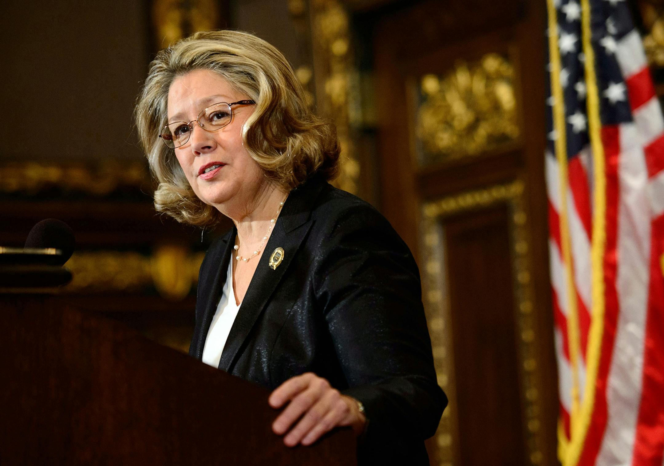 Minnesota Lt. Gov. Yvonne Prettner Solon announces she won't join Gov. Mark Dayton in his bid for a second term Tuesday, Jan. 14, 2014, in Minneapolis, Minn. (AP Photo/The Star Tribune, Glen Stubbe) ORG XMIT: MIN2014011414440947