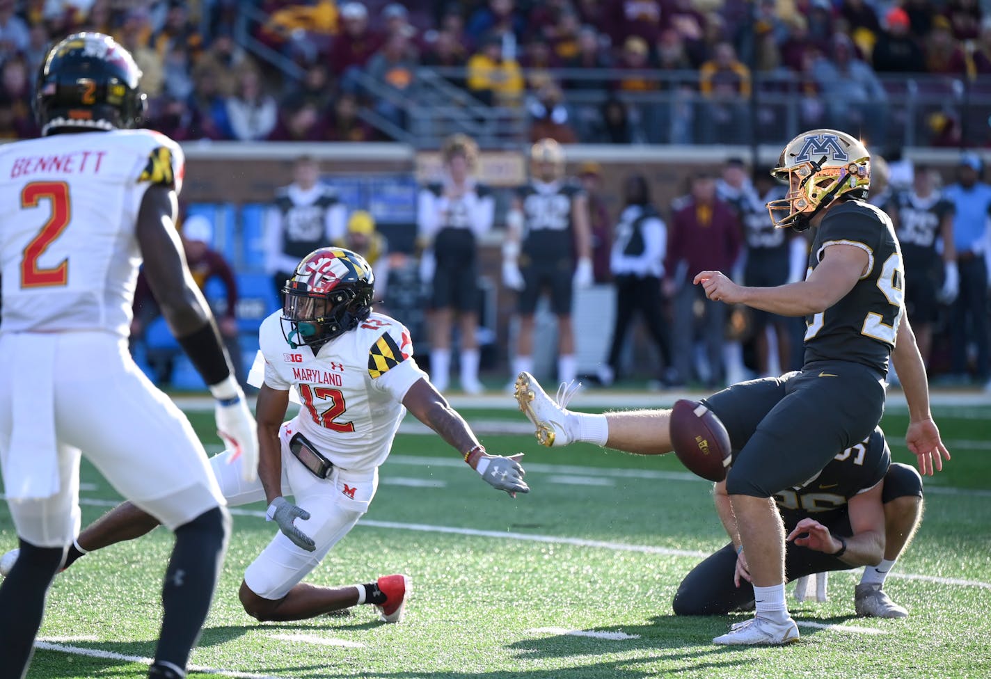 Maryland Terrapins defensive back Tarheeb Still (12) blocks a field goal attempt by Minnesota Gophers place kicker Dragan Kesich (99) during the second quarter of a football game between the University of Minnesota Gophers and the Maryland Terrapins Saturday, Oct. 23, 2021 at Huntington Bank Stadium in Minneapolis, Minn. ] AARON LAVINSKY • aaron.lavinsky@startribune.com