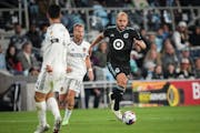 Minnesota United attacker Teemu Pukki (22) runs with the ball in the second half. The Minnesota United FC Loons hosted the Los Angeles Galaxy at Allia