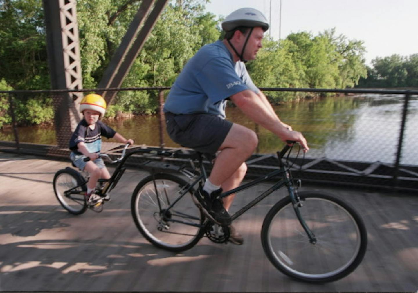 The 112-year-old railroad bridge linking Boom Island and Nicollet Island has been closed to all but foot and bike traffic.