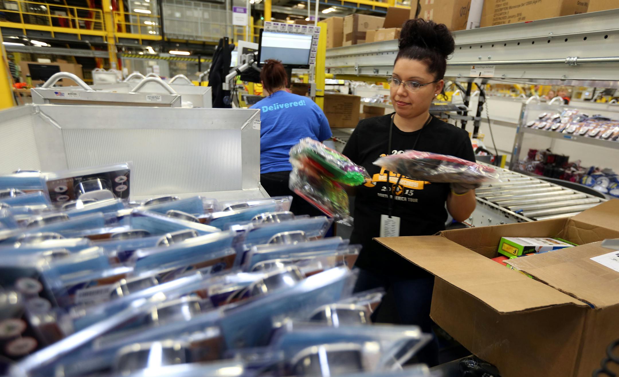 The Amazon Fulfillment Center in Kenosha, Wisc., on March 10, 2016. (Phil Velasquez/Chicago Tribune/TNS)