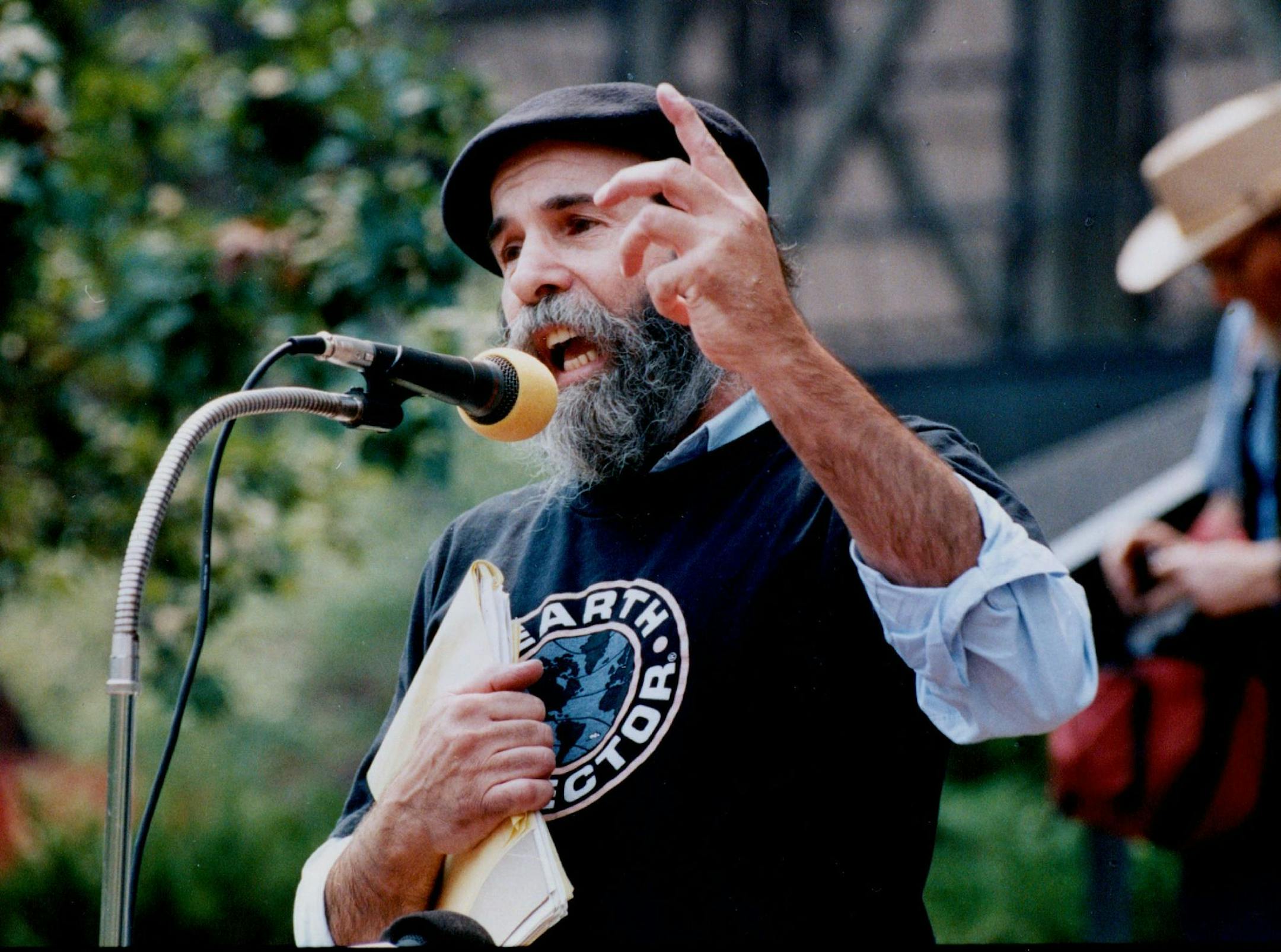 July 25, 1989 Leslie Davis, opponent of the downtown garbage burner. Leslie Davis, opponent of the garbage incinerator, talks to folks gathered at a rally at the Hennepin County Government Center Plaza to protest the burner. September 1989 Joey McLeister, Minneapolis Star Tribune