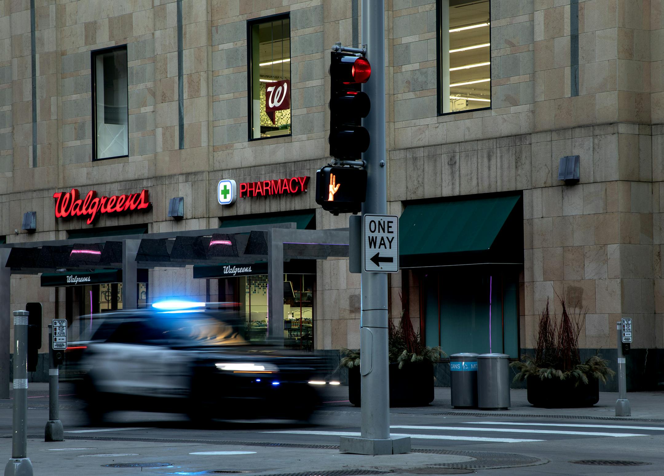 A police vehicle on Nicollet Mall in downtown Minneapolis in March. ] CARLOS GONZALEZ • cgonzalez@startribune.com – Minneapolis, MN – March 23, 2020, Photos of Minneapolis, COVID-19, coronavirus