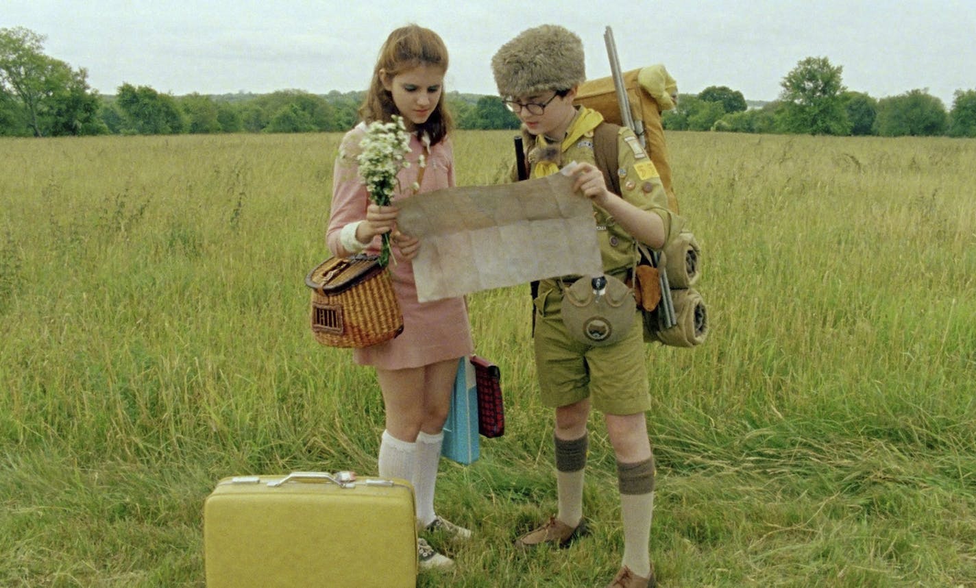 Kara Hayward as Suzy and Jared Gilman as Sam in Wes Anderson&#x2019;s MOONRISE KINGDOM, a Focus Features release.