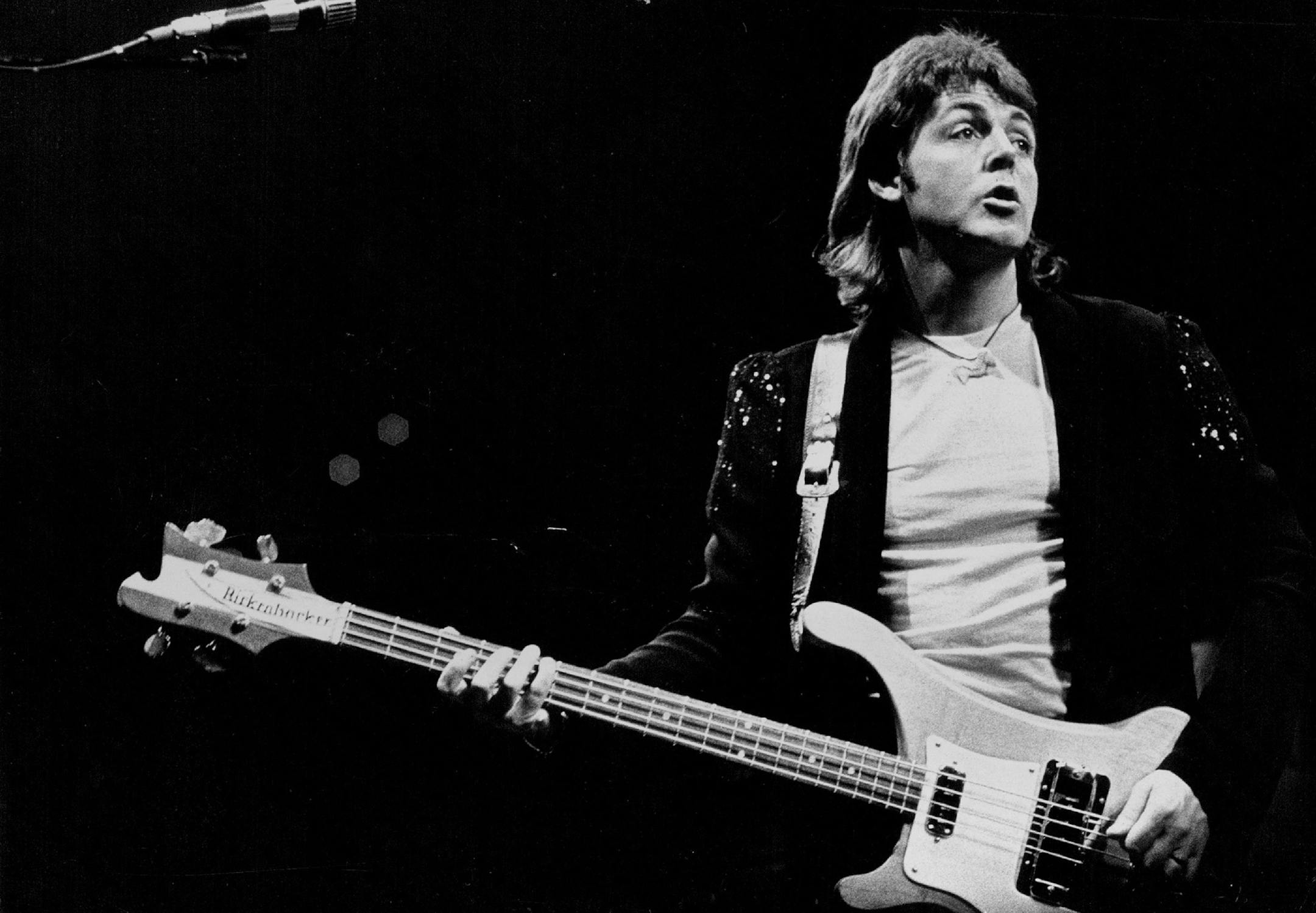 June 8, 1976 McCartney - first-class showman, enthusiastic bandleader Paul McCartney is a Wing, not a Beatle. It's Friday night. Fifteen ninutes earlier his group, Wings, finished a triumphant 2 1/4-hour concert. McCartney is sitting on a couch in a dressing room at the St. Paul Civic Center Arena, smoking a cigarette. June 4, 1976 March 16, 1979 August 25, 1976 January 14, 1977 Jim McTaggart, Minneapolis Star Tribune ORG XMIT: MIN2014072315463259