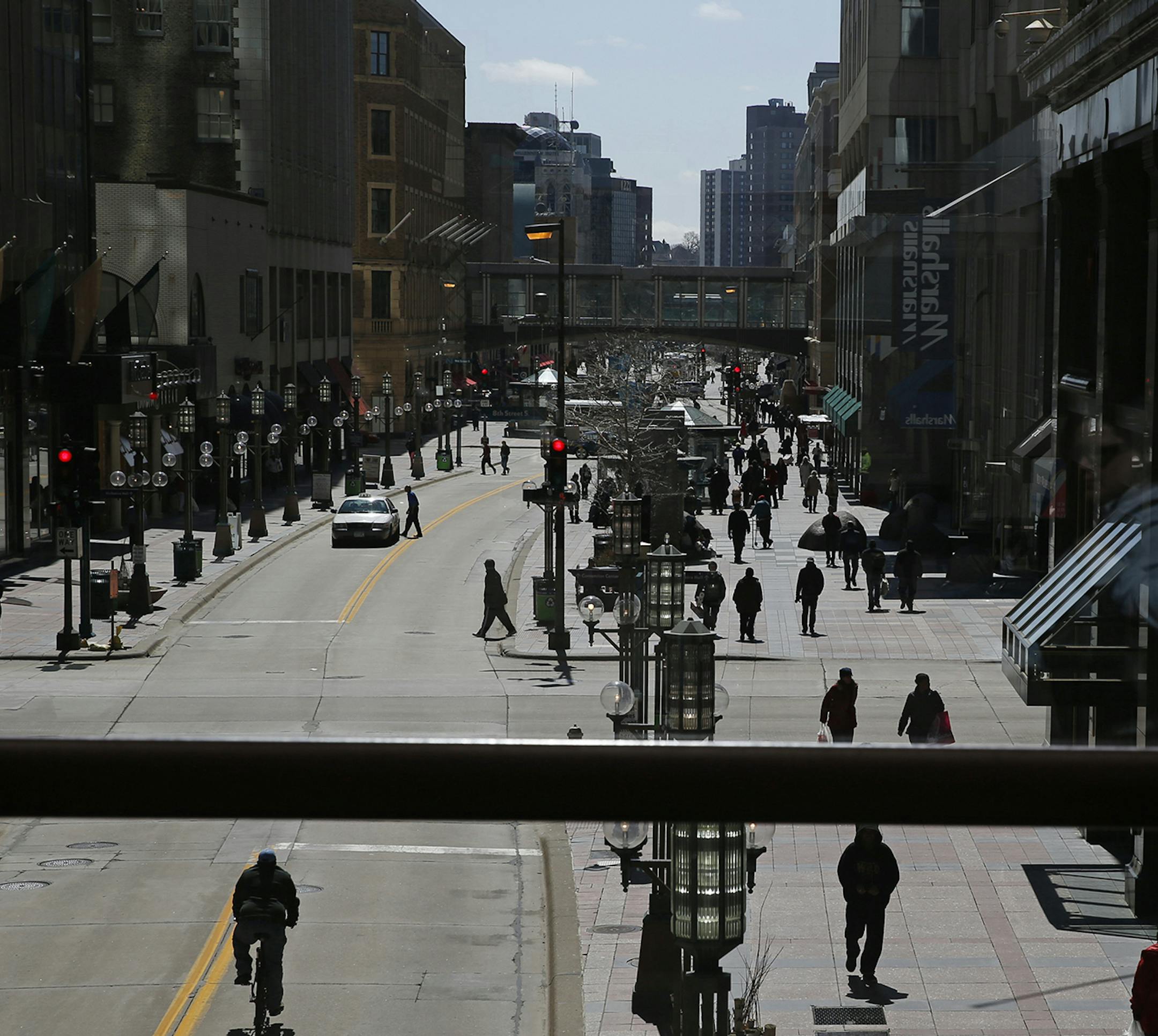 On Nicollet Mall, A makeover of Nicollet Mall is expected to be up to $40 million and include reconstruction of the streets and sidewalks .]rtsong-taatarii@startribune.com ORG XMIT: MIN1304161652440812