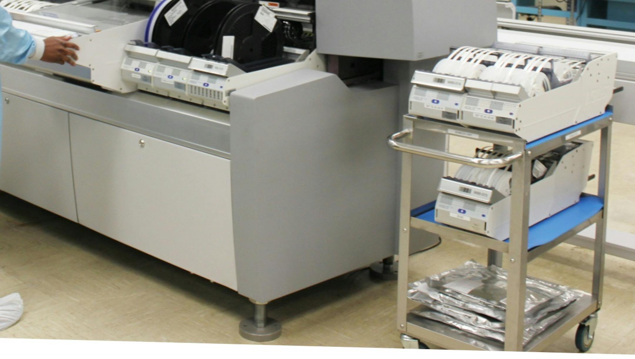 Employees at IntriCon work to manufacture and assemble hearing aids at the companyís plant in Arden Hills, Minn. ORG XMIT: MIN1703231609538492