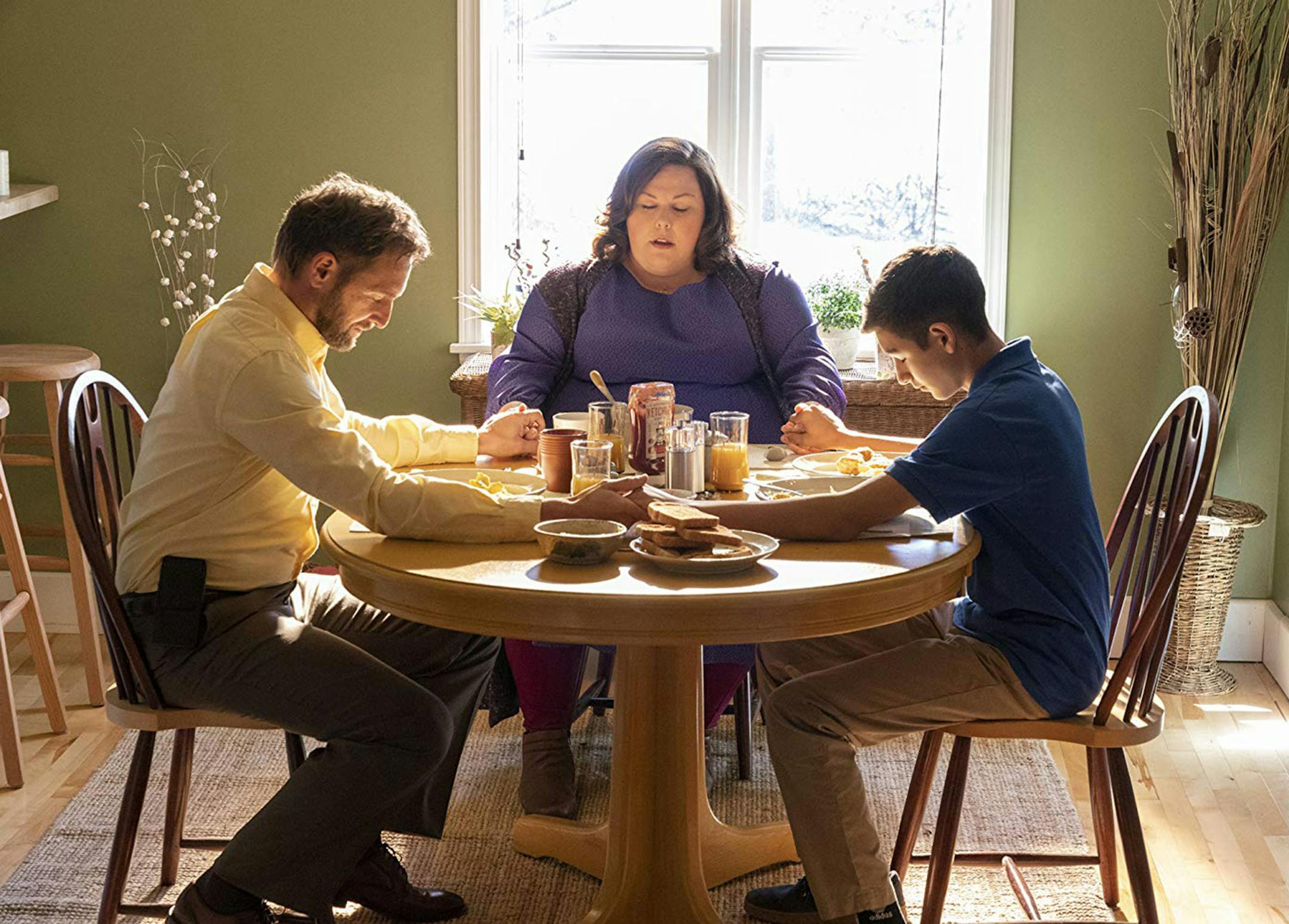Josh Lucas (left), Chrissy Metz, and Marcel Ruiz in "Breakthrough." (Allen Fraser/ Fox 2000 Pictures/TNS) ORG XMIT: 1302437