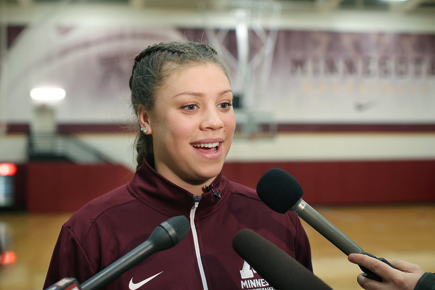 Gophers senior guard Rachel Banham said her teammates got her motivated to keep scoring Sunday.