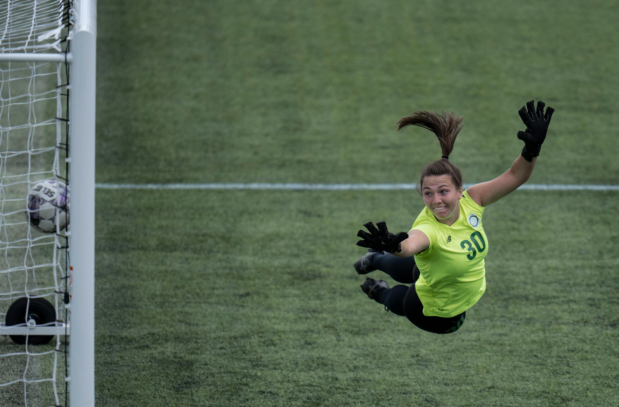 St. Louis Lions goal keeper Madalyn Davis could not stop a goal scored by Minnesota Aurora's Morgan Stone in the second half.