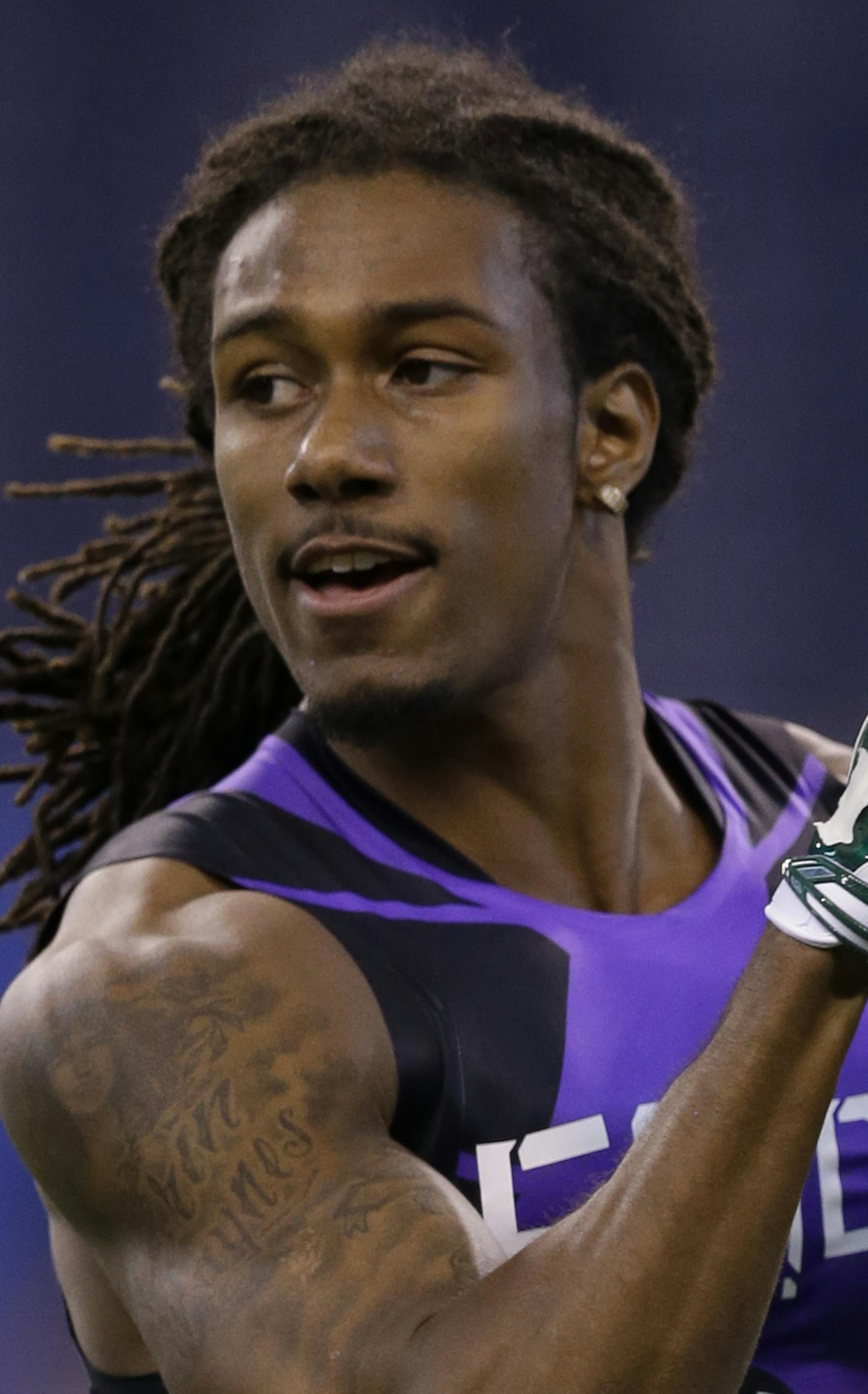 Michigan State defensive back Trae Waynes runs a drill at the NFL football scouting combine in Indianapolis, Monday, Feb. 23, 2015. (AP Photo/Julio Cortez) ORG XMIT: INJC12
