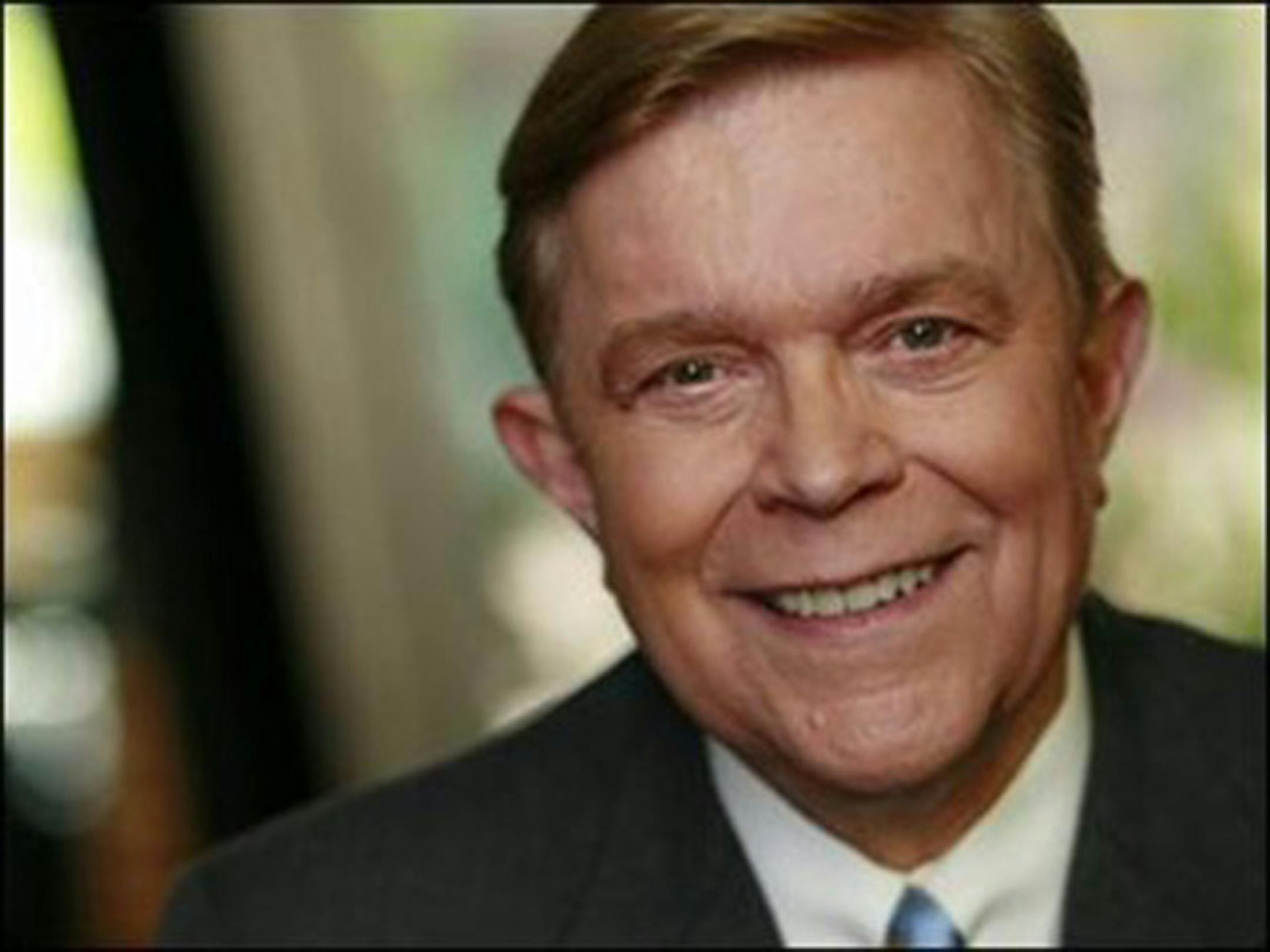 WCCO's Bill Carlson was a broadcasting giant.