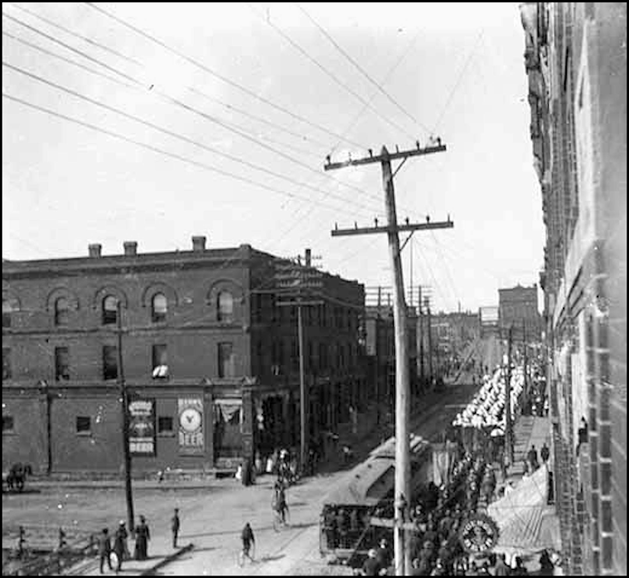 Robert Street on St. Paul's West Side in about 1900