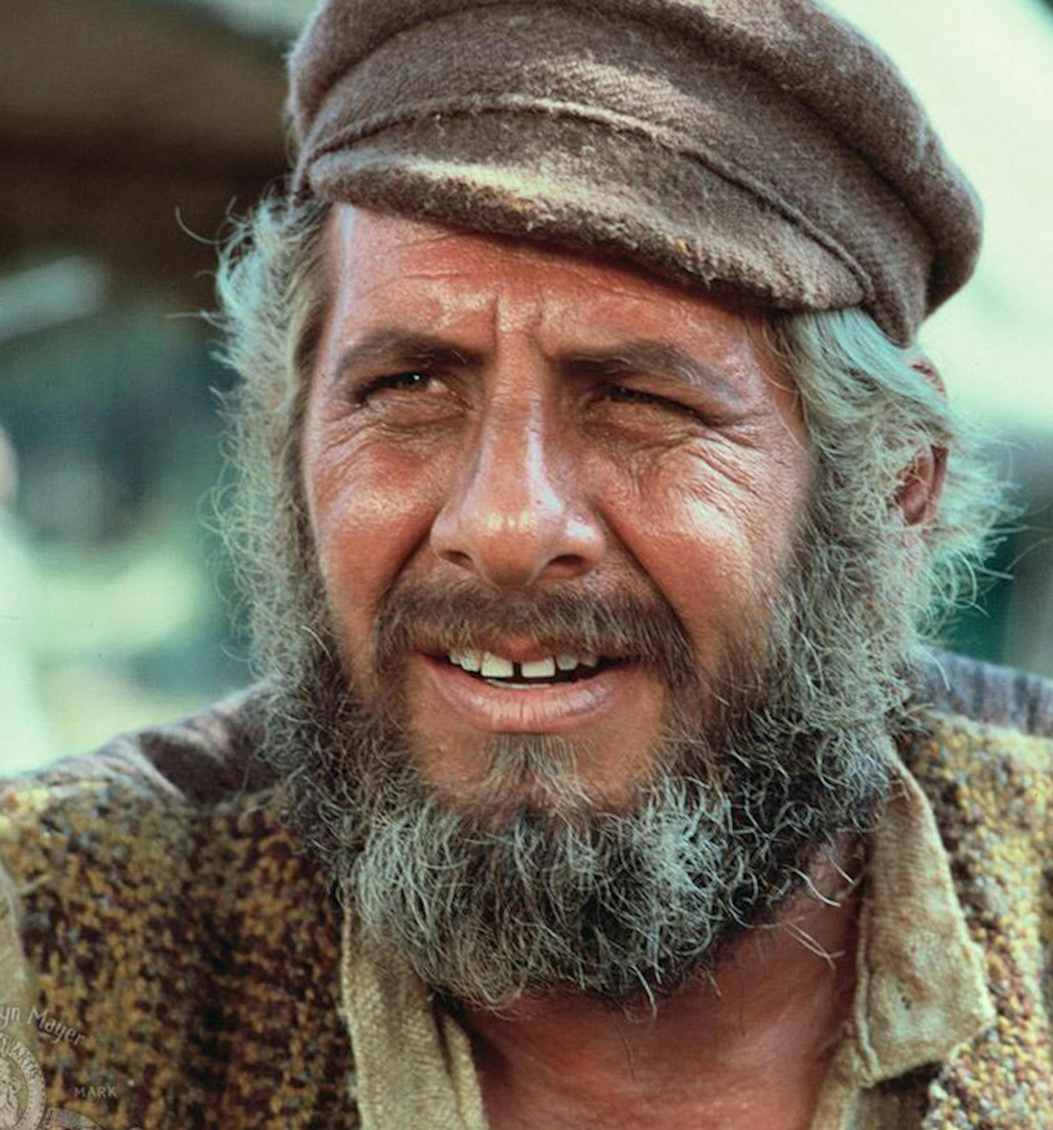 File Topol at Tevye in the1971 movie "Fiddler On the Roof."