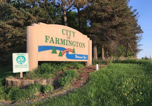 As drivers enter Farmington, they are greeted with elements of the city's longtime logo.