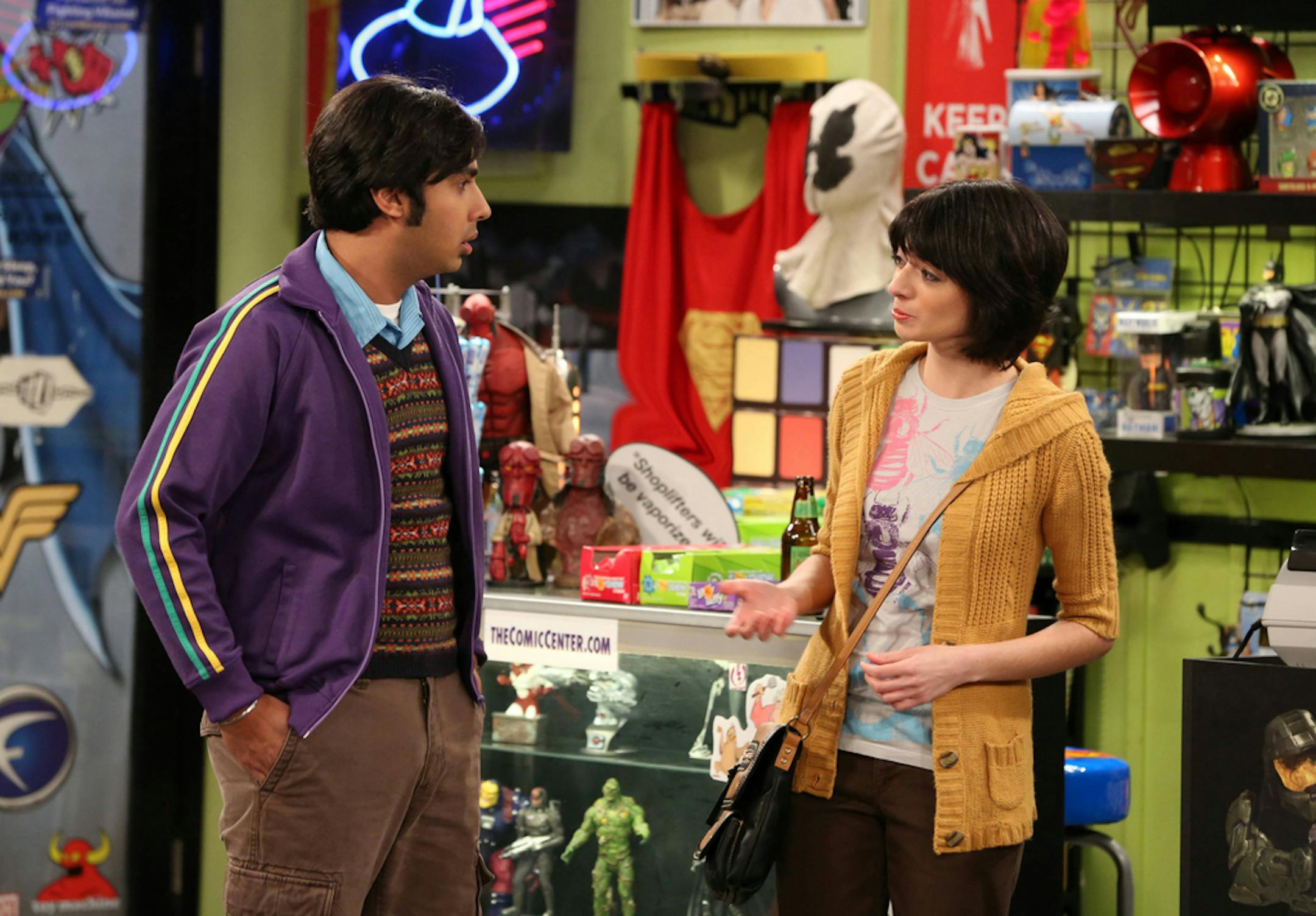Raj (Kunal Nayyar and Lucy (Kate Micucci) in "The Big Bang Theory."