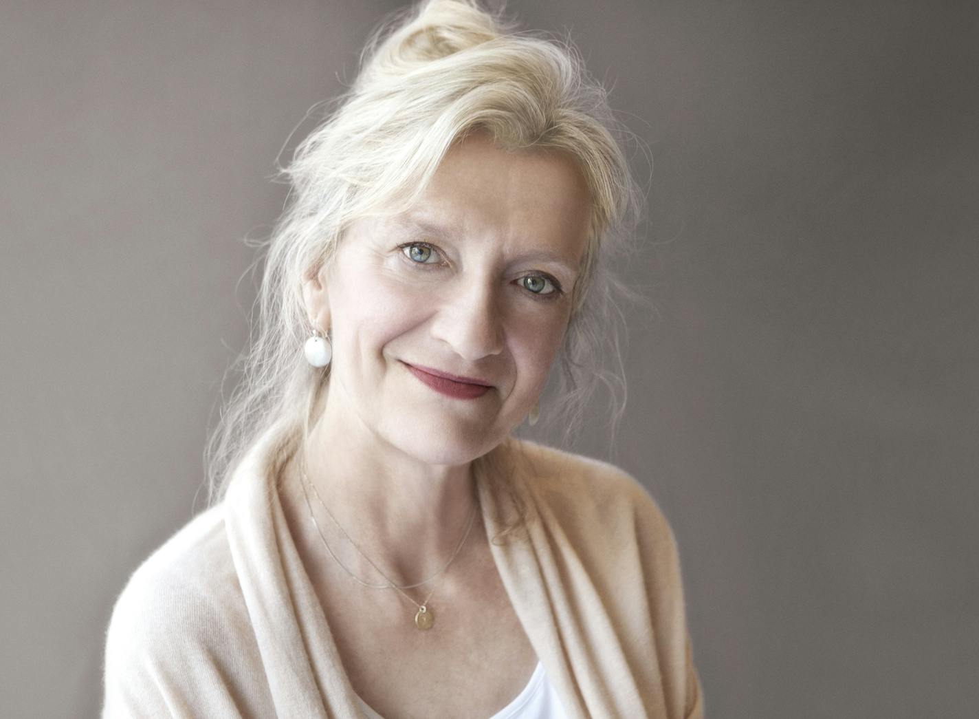 Elizabeth Strout Photo by Leonardo Cendamo