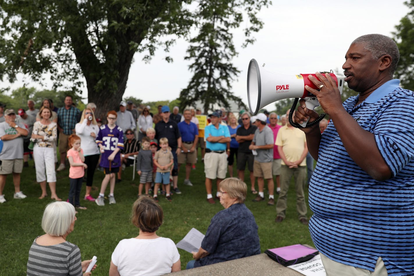 Bobby Warfield addressed a group of golfers and supporters of the Hiawatha Golf Course as they rallied against the Park Board's recent decision to reduce pumping and close the course at the end of 2019 season Tuesday.