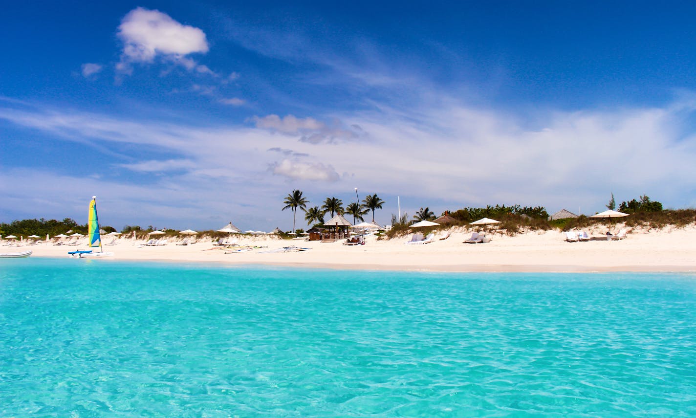 Image of the pristine, romantic archipelago of the Turks and Caicos Islands, which is at the intersection of the Caribbean and the Atlantic Ocean. Its crystal-clear water provides ample opportunities for swimming, snorkeling, and scuba diving. (Dreamstime/TNS) ORG XMIT: 88527395W