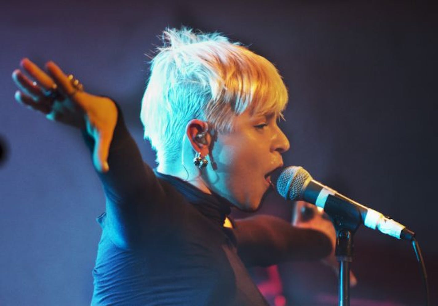 Swedish dance-pop singer Robyn performed at the Fine Line Sunday night.